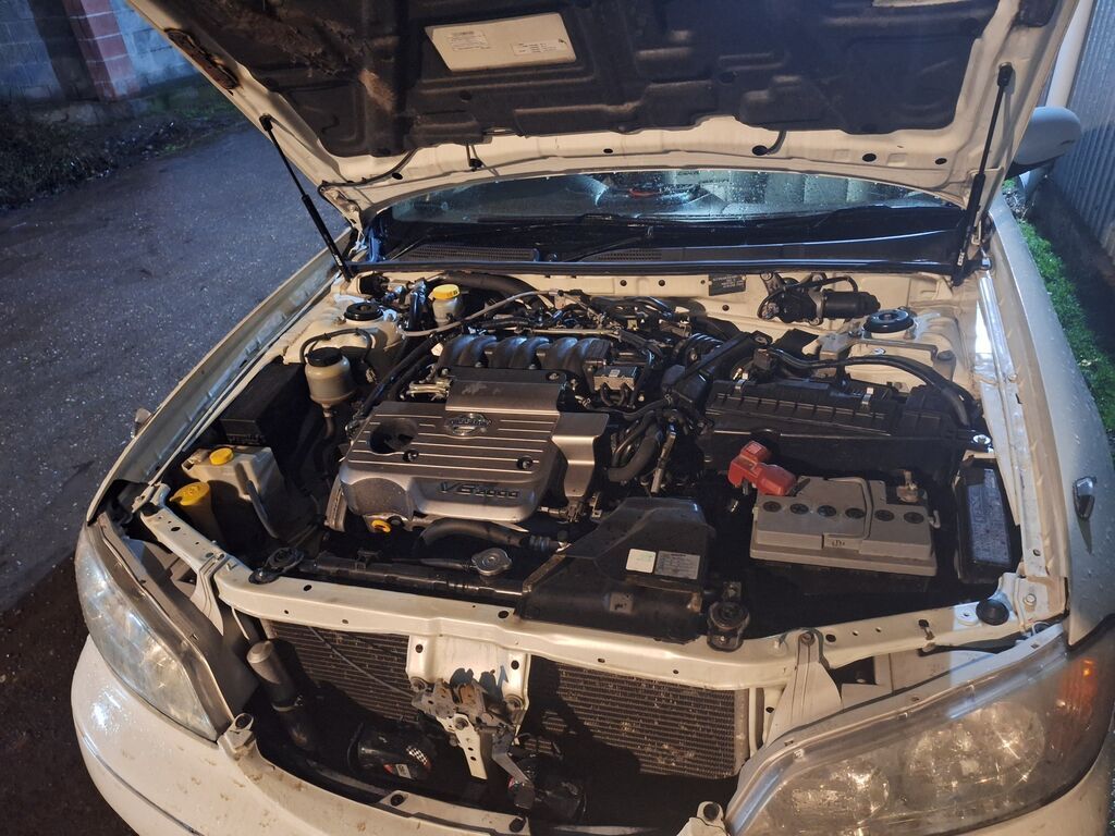 Nissan Cefiro