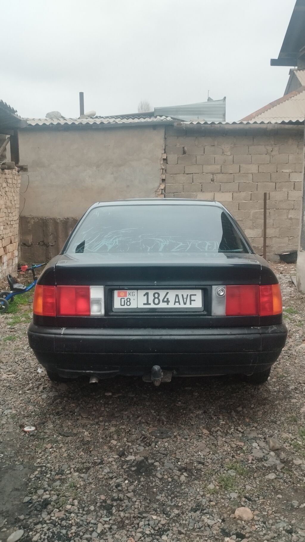 Audi 100