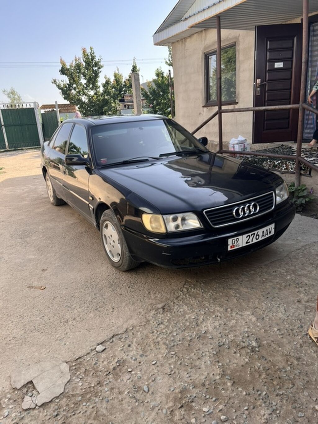 Audi 100
