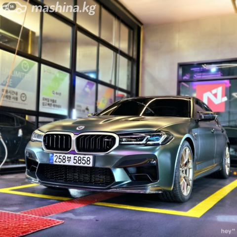 BMW M5