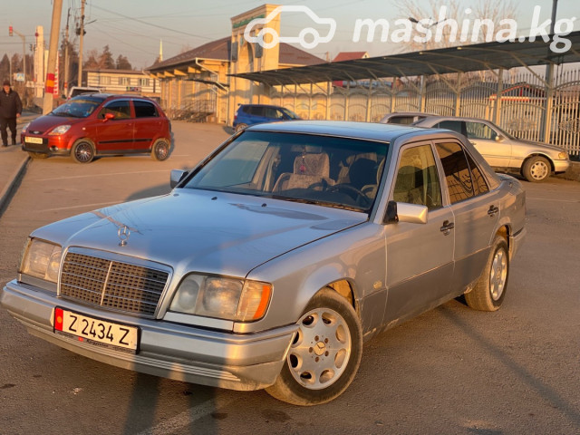 Mercedes-Benz W124