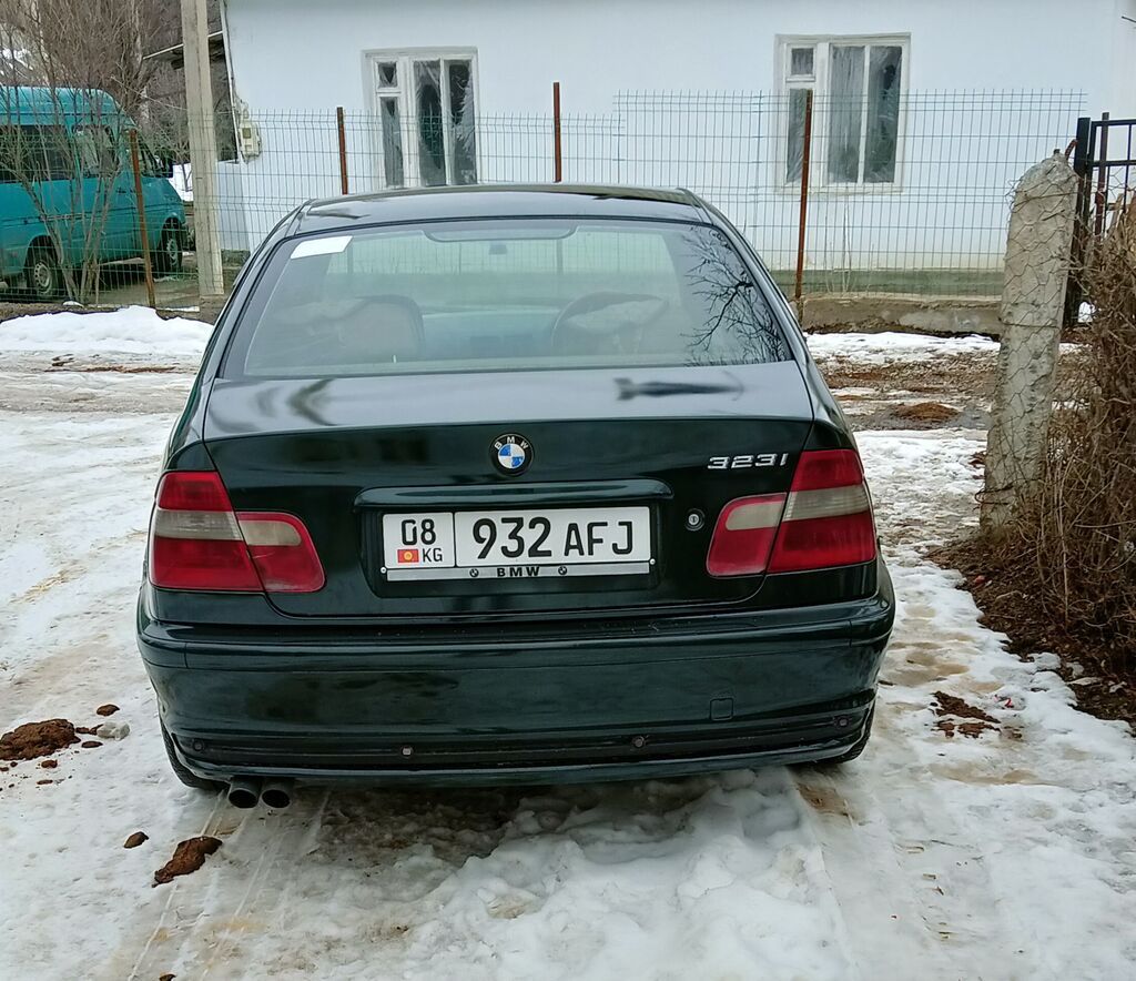 BMW 323