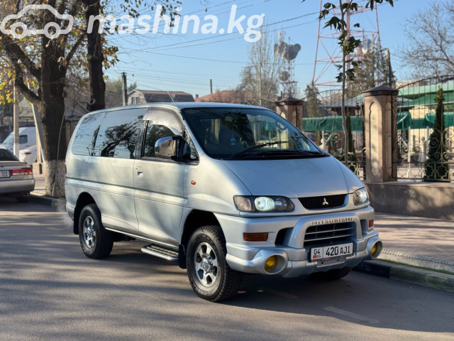 Mitsubishi Delica