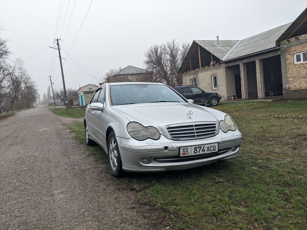 Mercedes-Benz C-Class