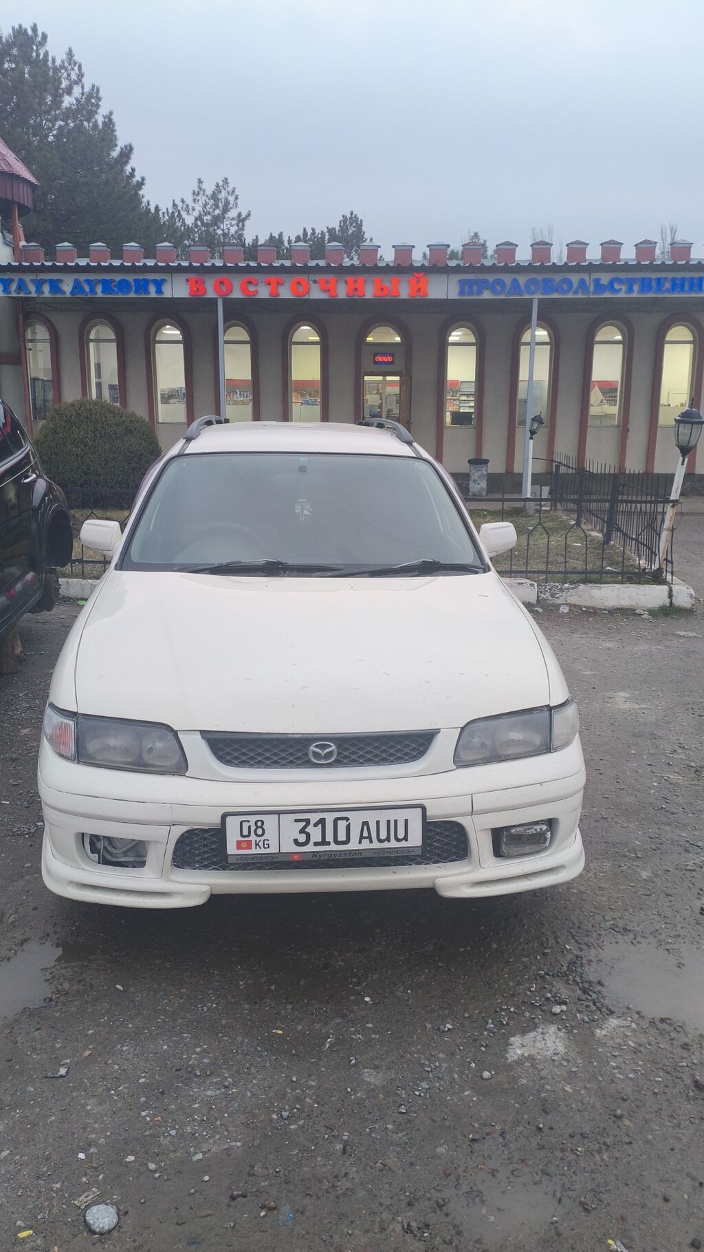 Mazda Capella