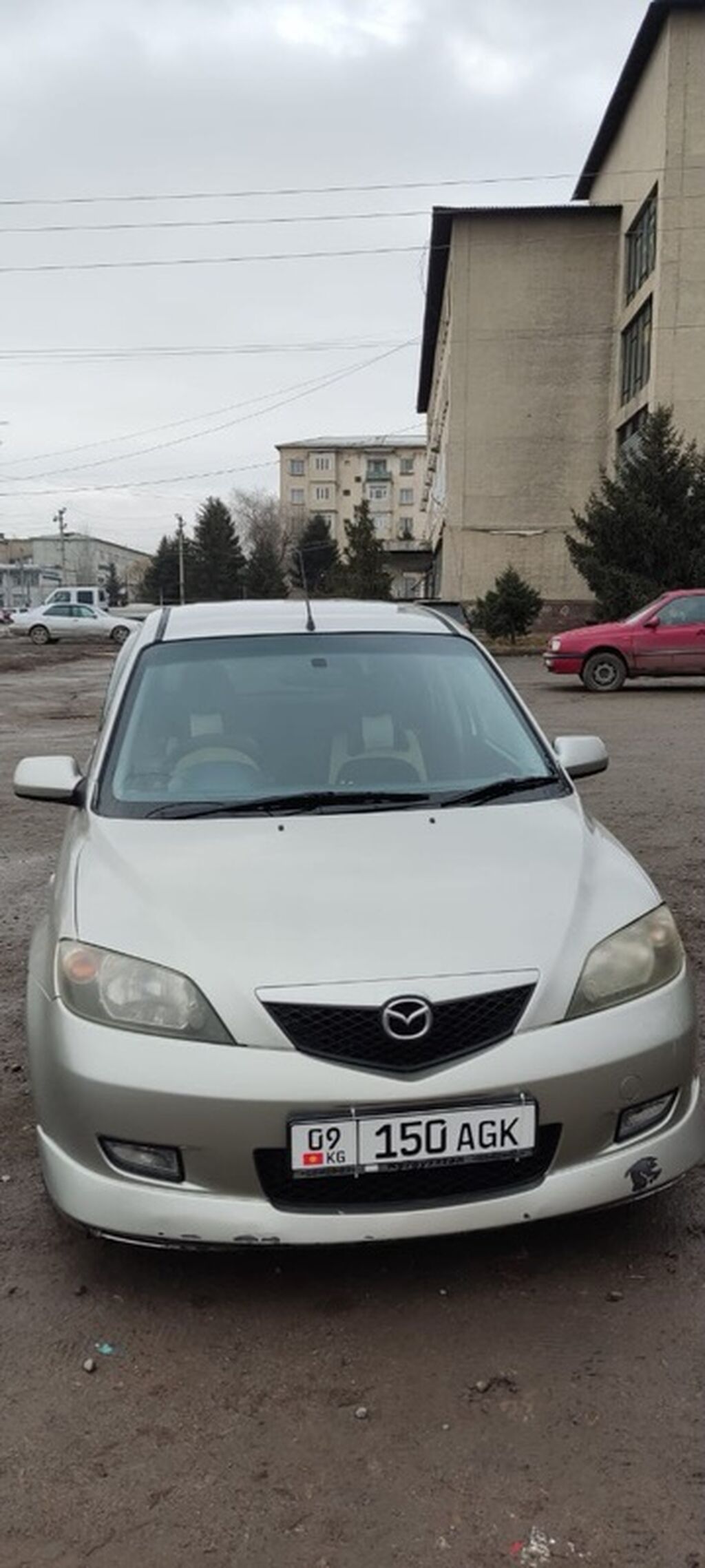 Mazda Verisa