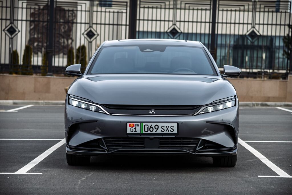 BYD Han EV