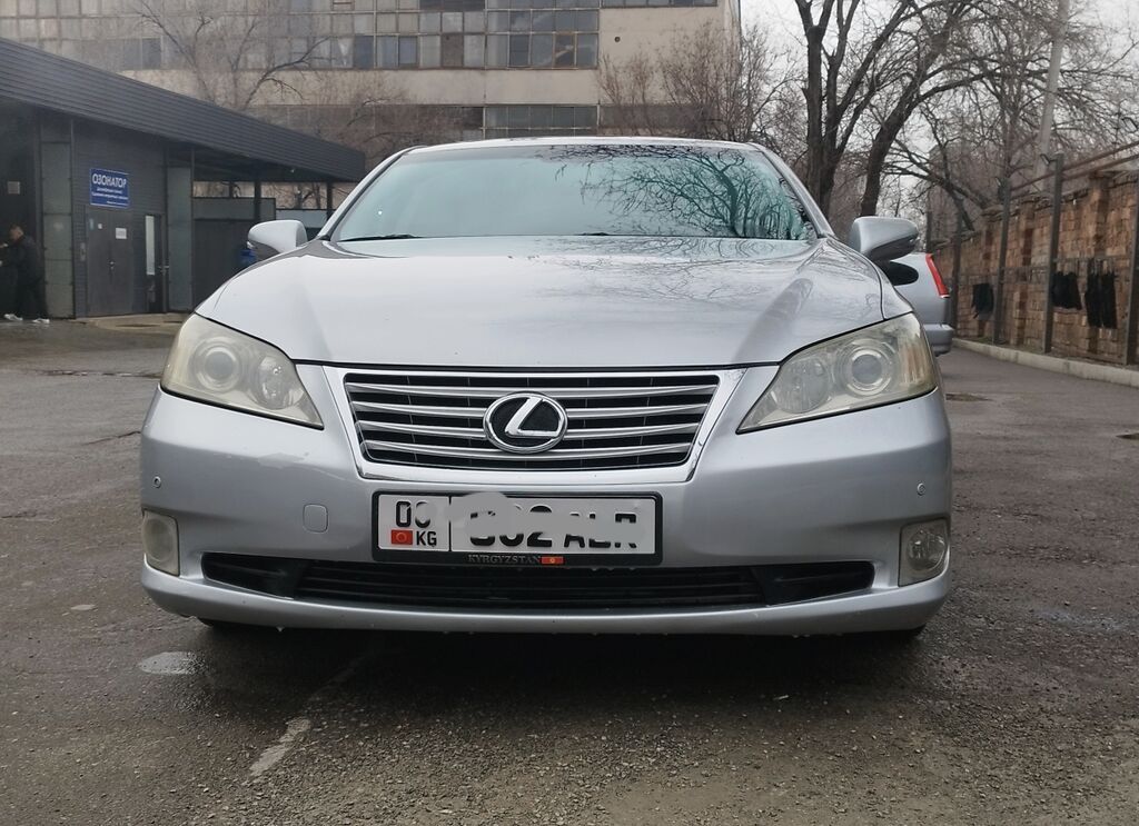 Lexus ES