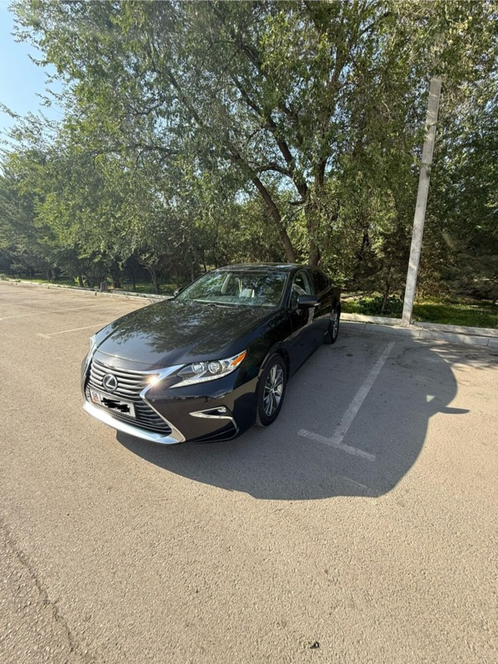 Lexus ES