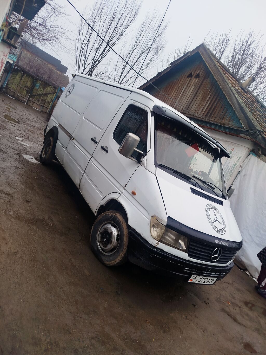 Mercedes-Benz 