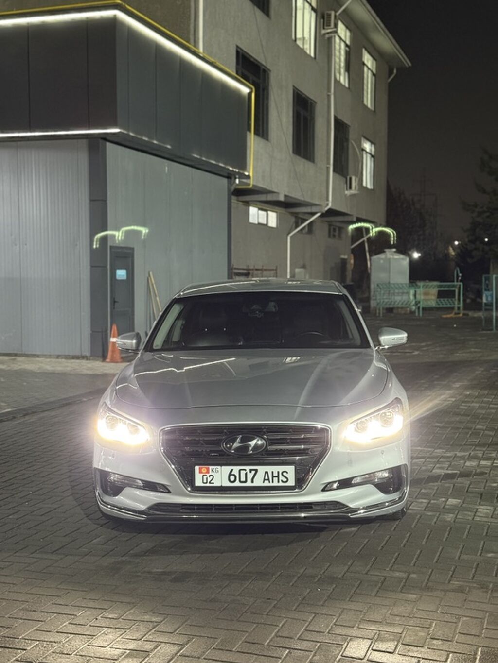 Hyundai Grandeur