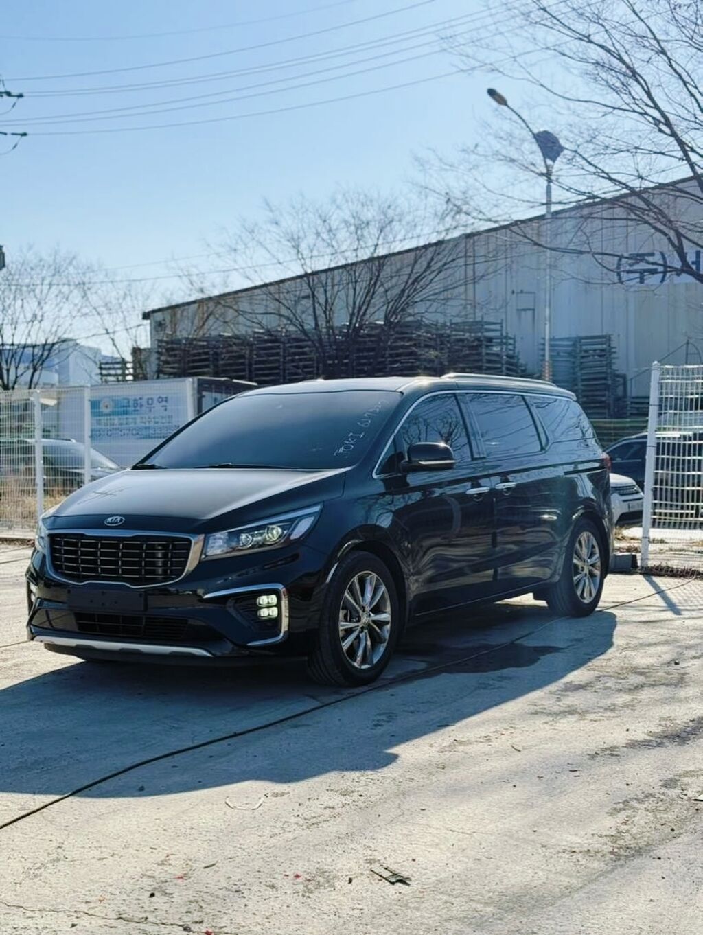 Kia Carnival
