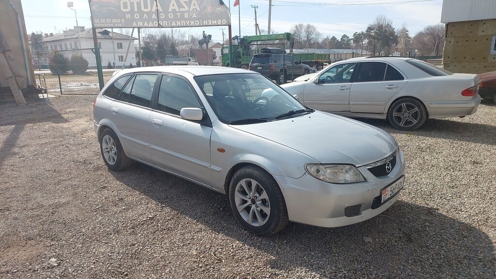 Mazda 323