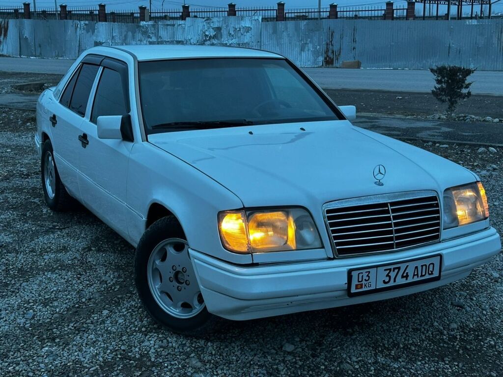 Mercedes-Benz W124