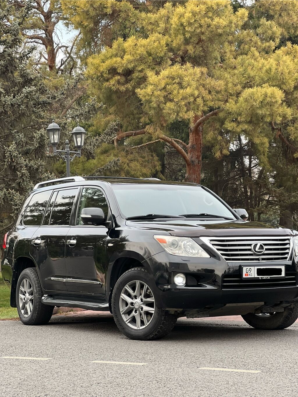 Lexus LX