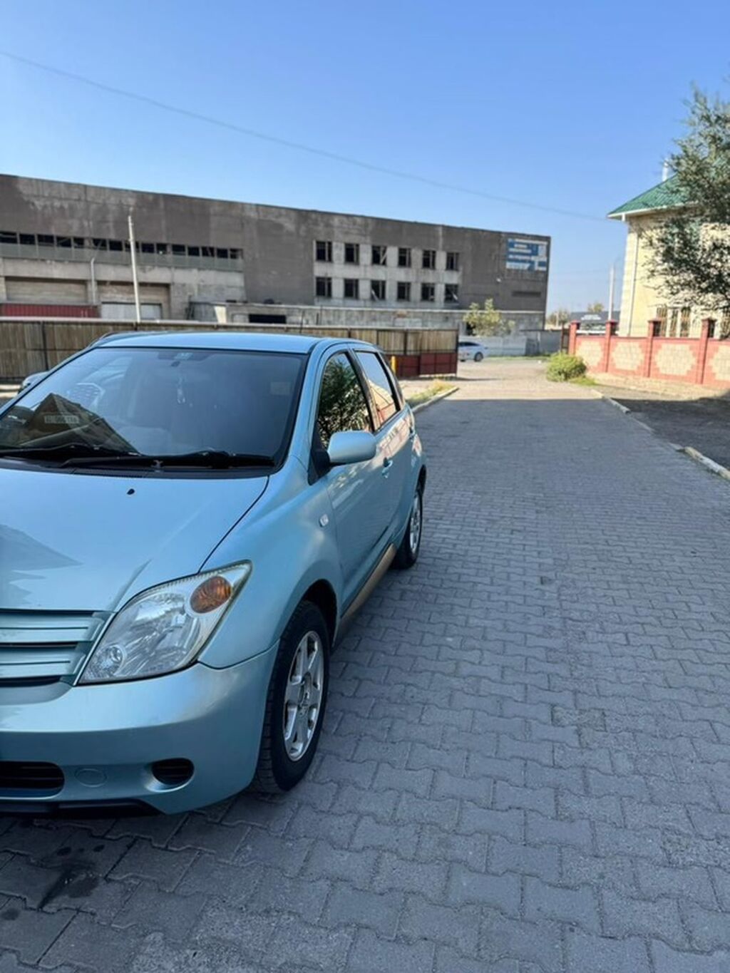 Toyota Ist