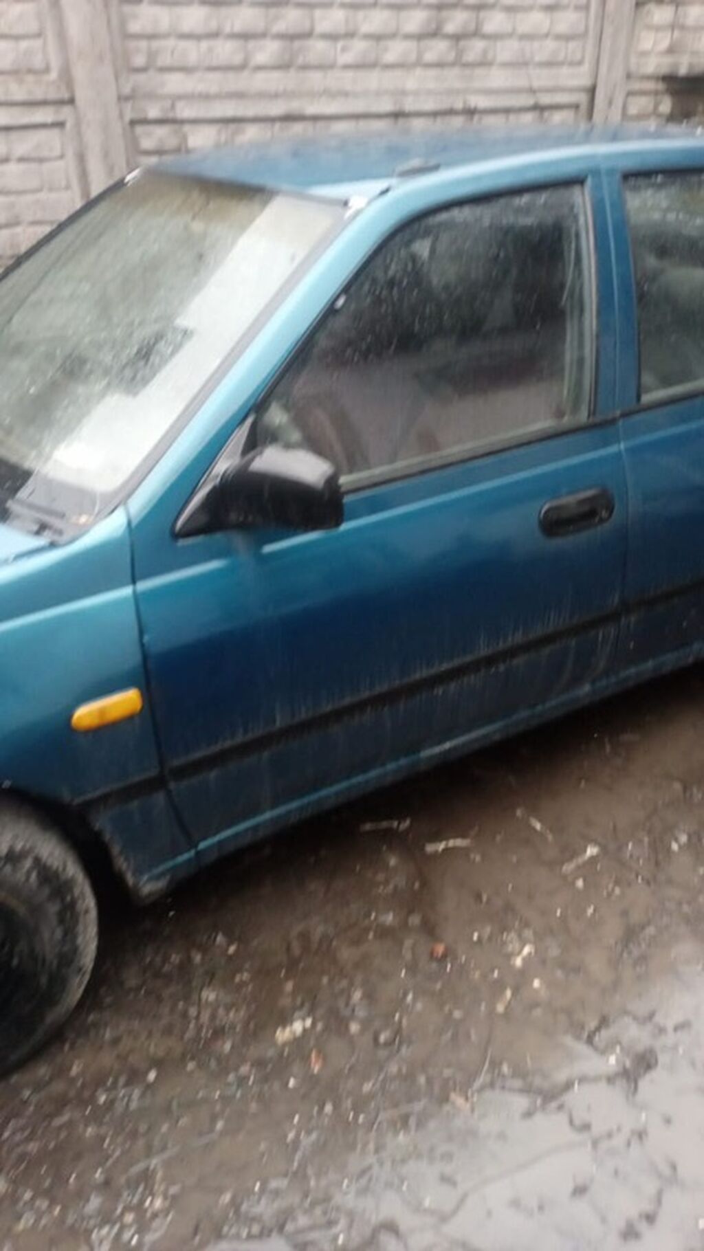 Nissan Sunny