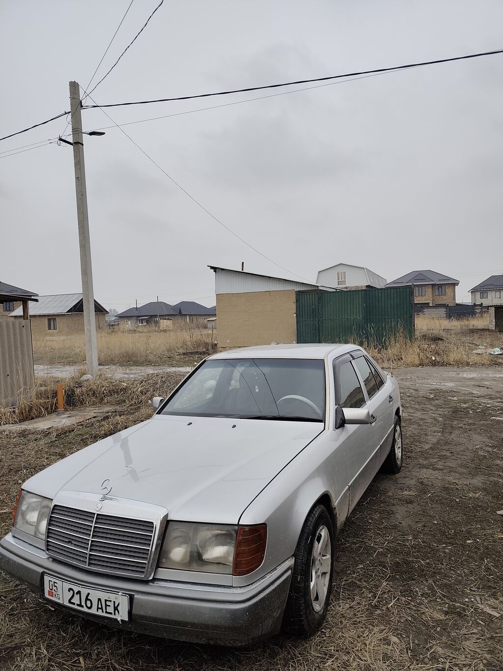 Mercedes-Benz W124