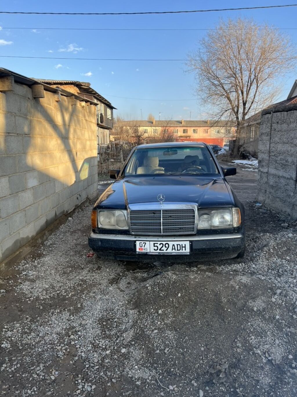 Mercedes-Benz W124
