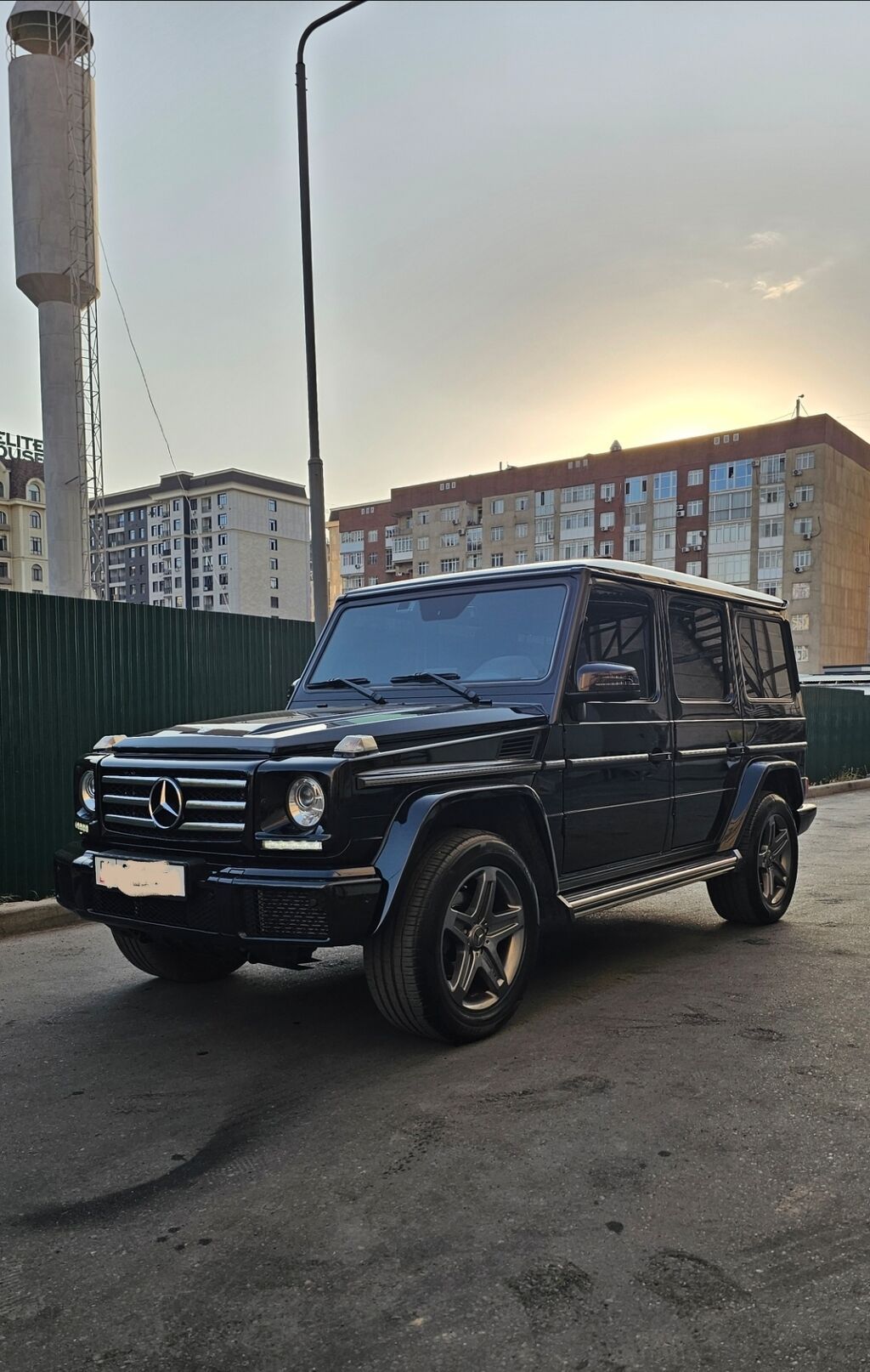 Mercedes-Benz G-Class