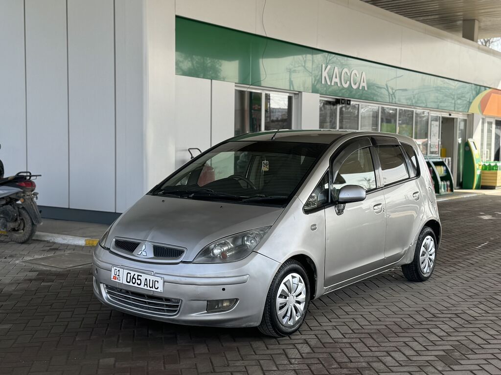 Mitsubishi Colt