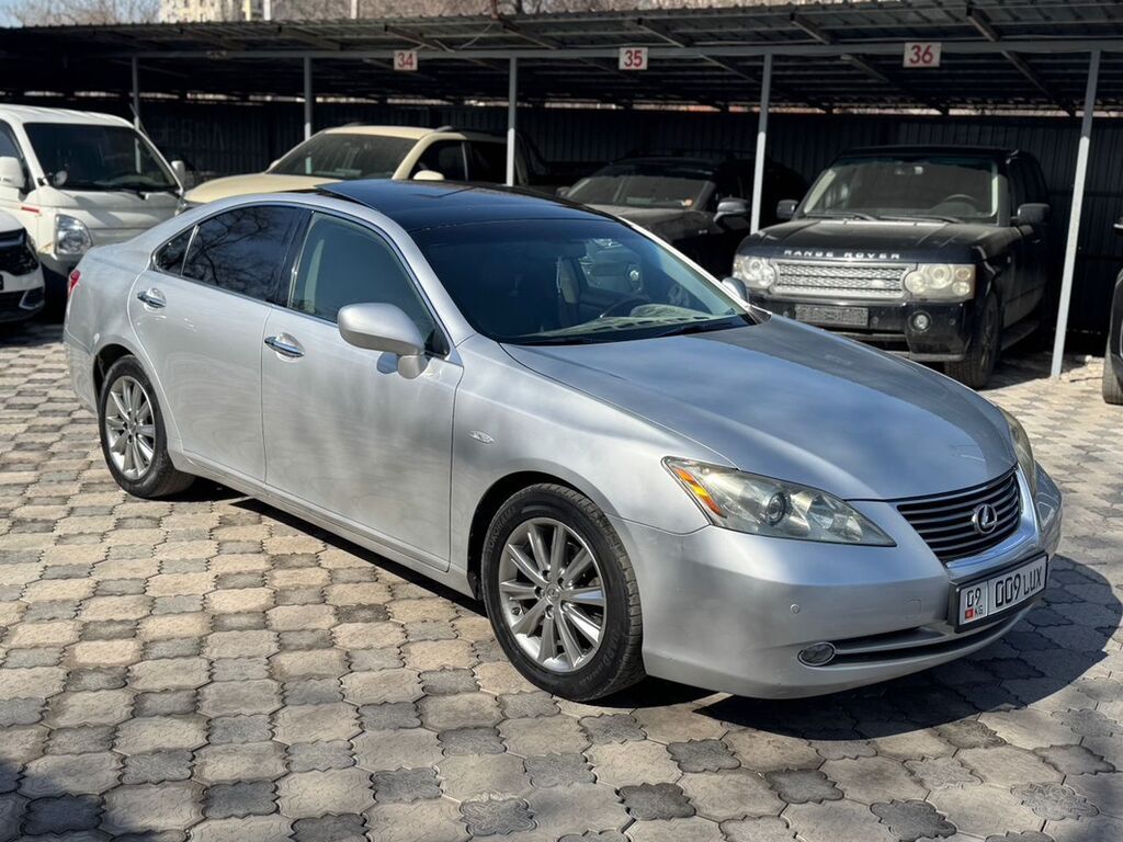 Lexus ES