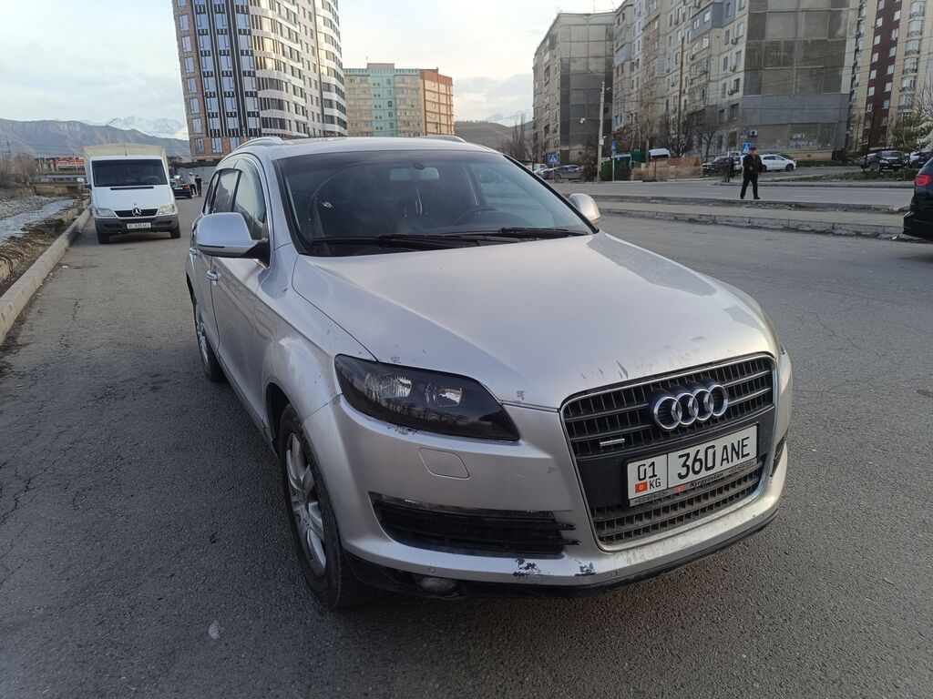 Audi Q7