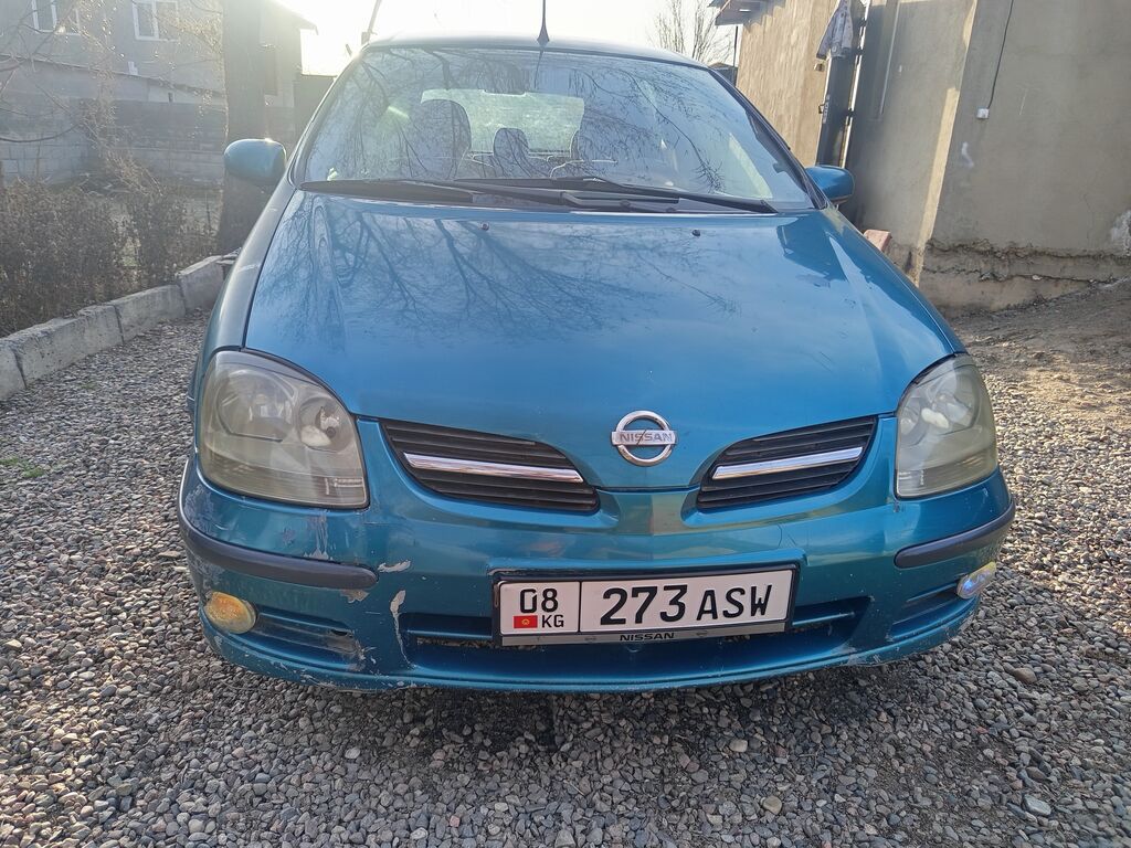 Nissan Almera