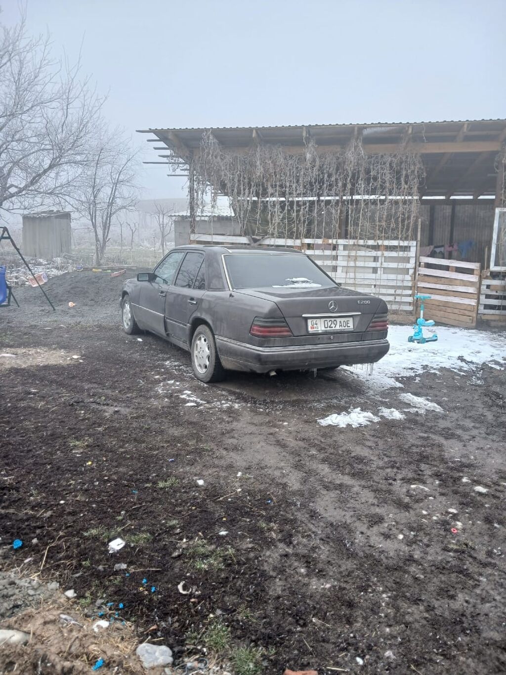 Mercedes-Benz W124