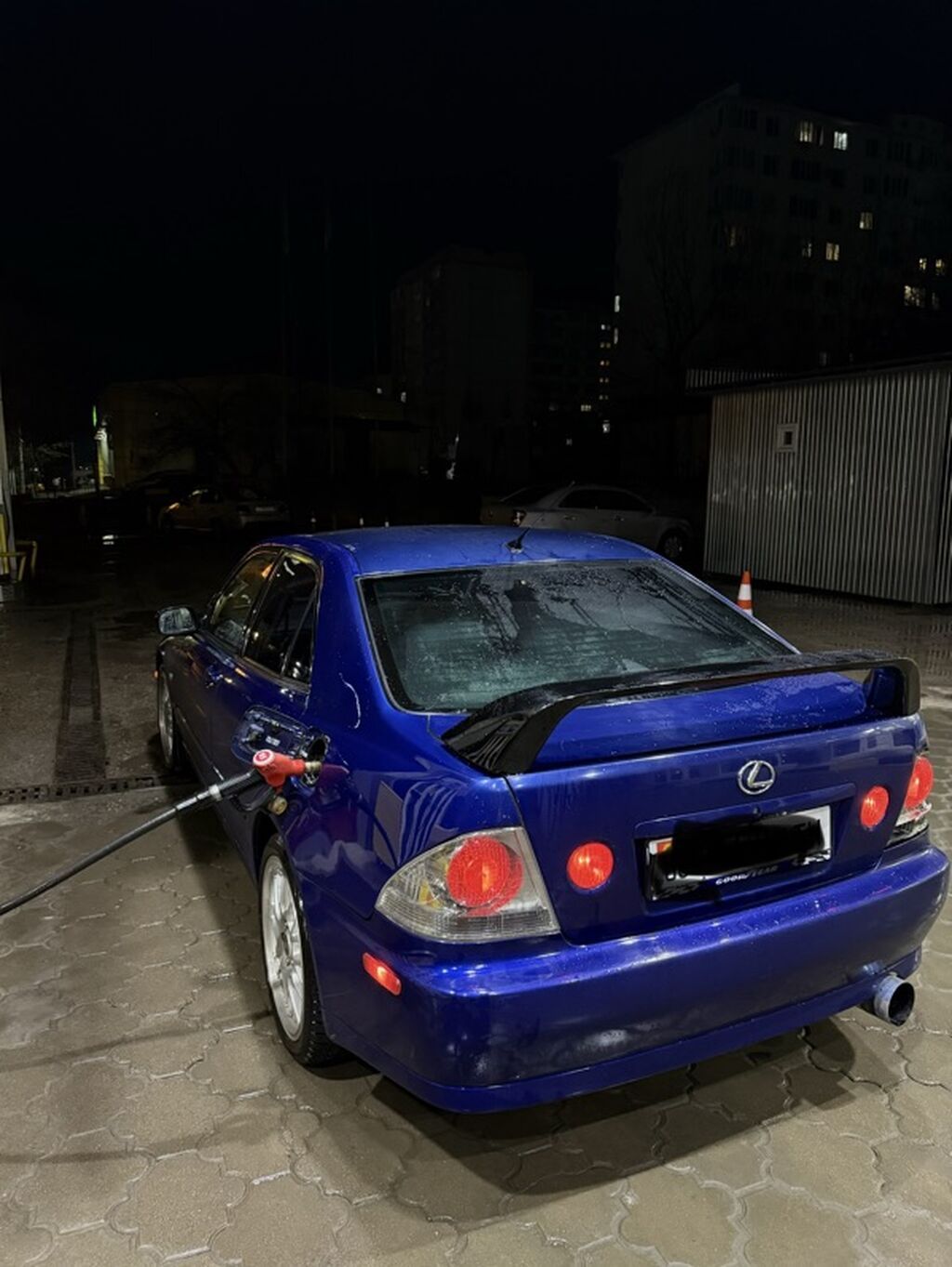 Lexus IS