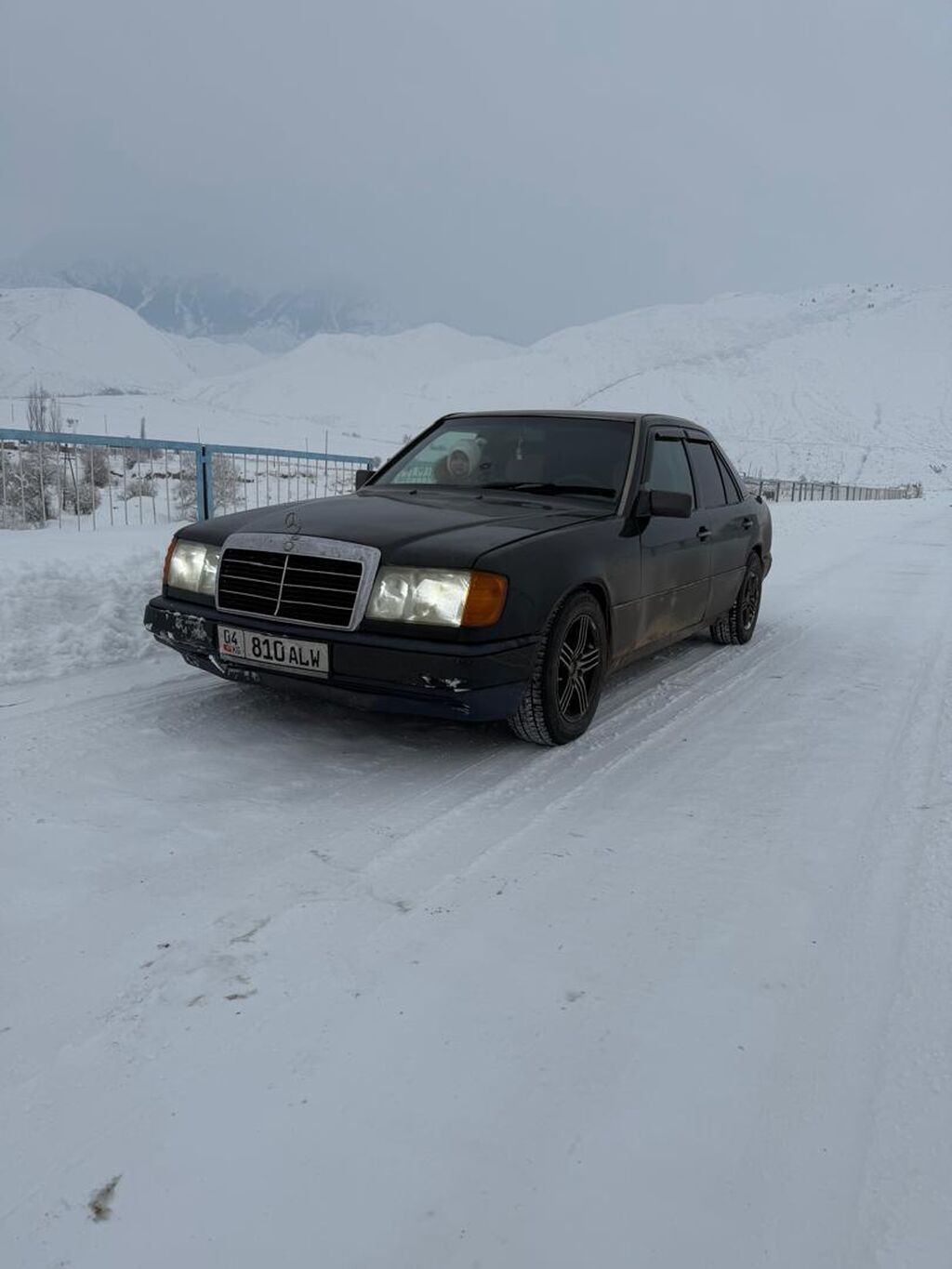 Mercedes-Benz W124