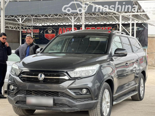 SsangYong Rexton Sports