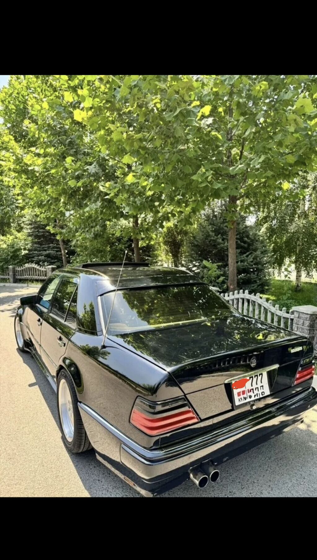 Mercedes-Benz W124