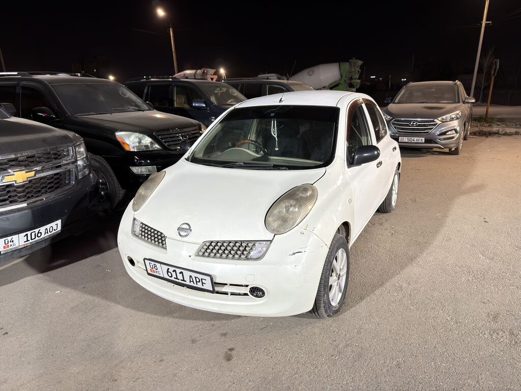 Nissan March
