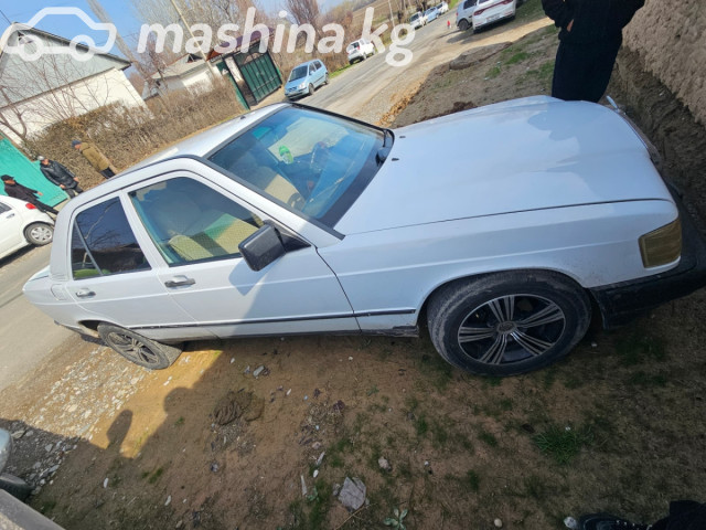 Mercedes-Benz 190 (W201)