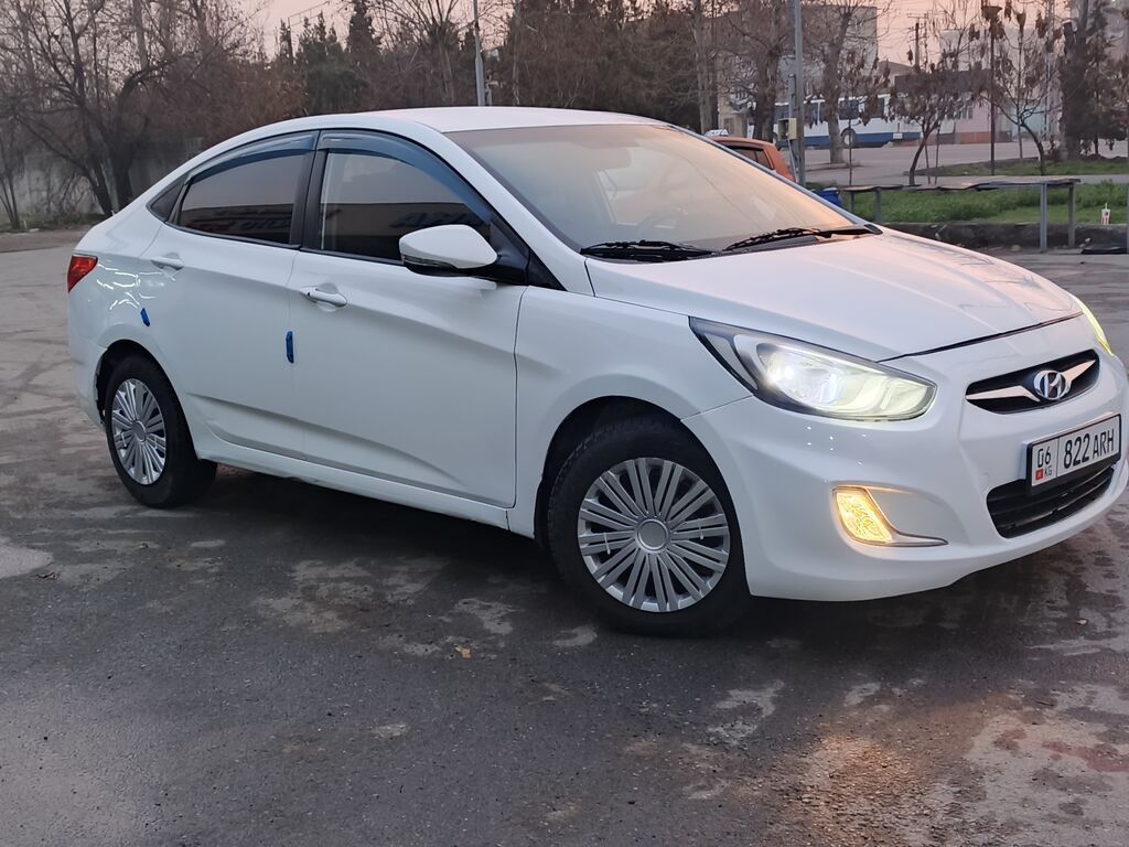 Hyundai Accent