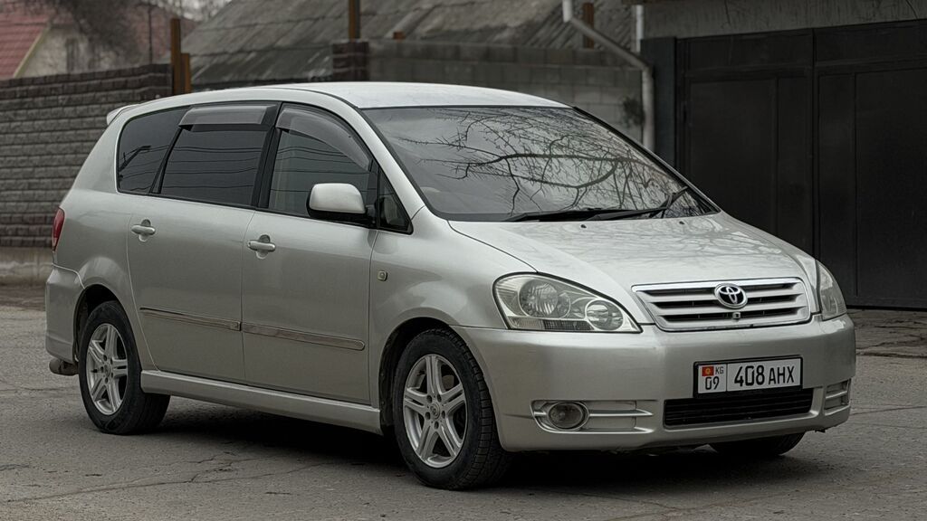 Toyota Ipsum