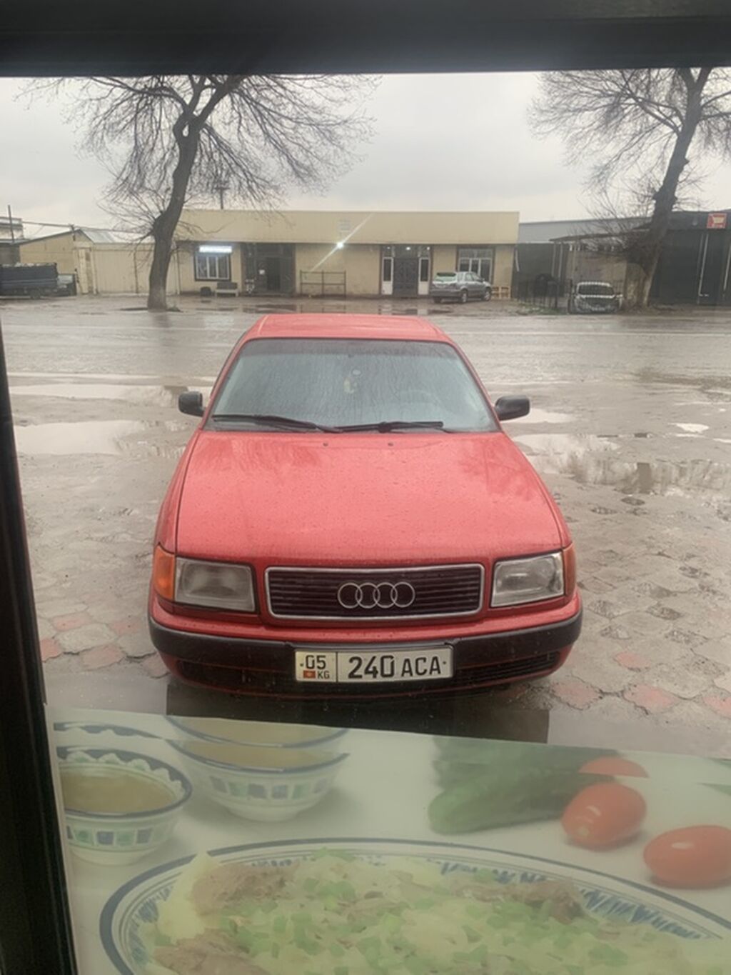 Audi 100