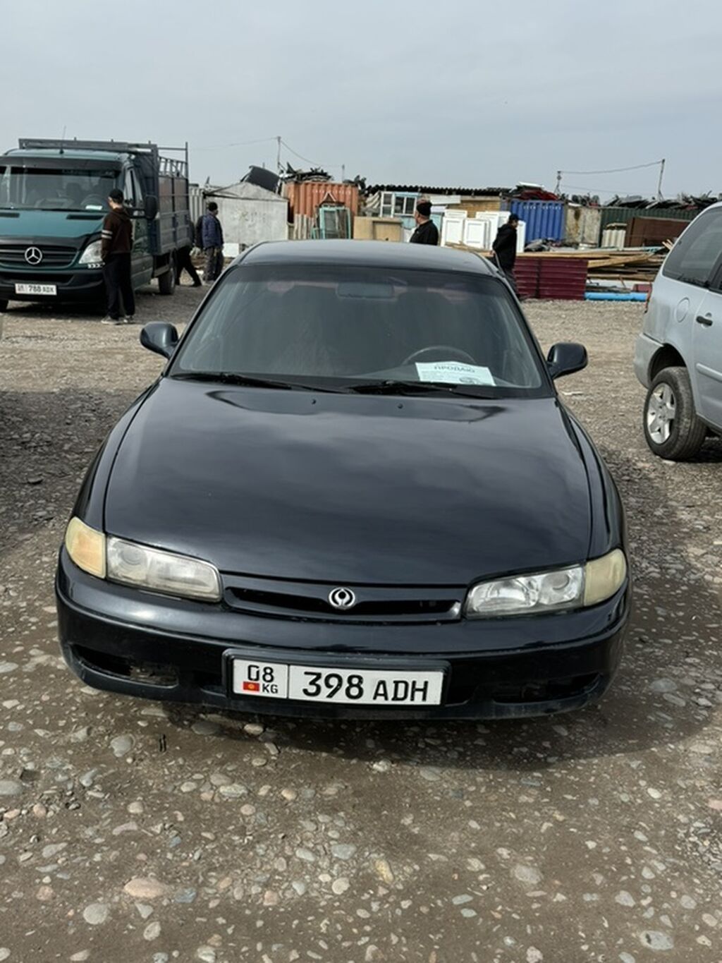Mazda Cronos