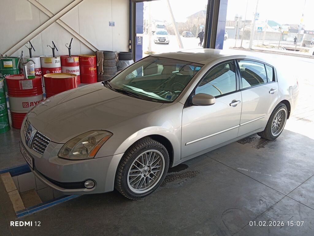 Nissan Maxima