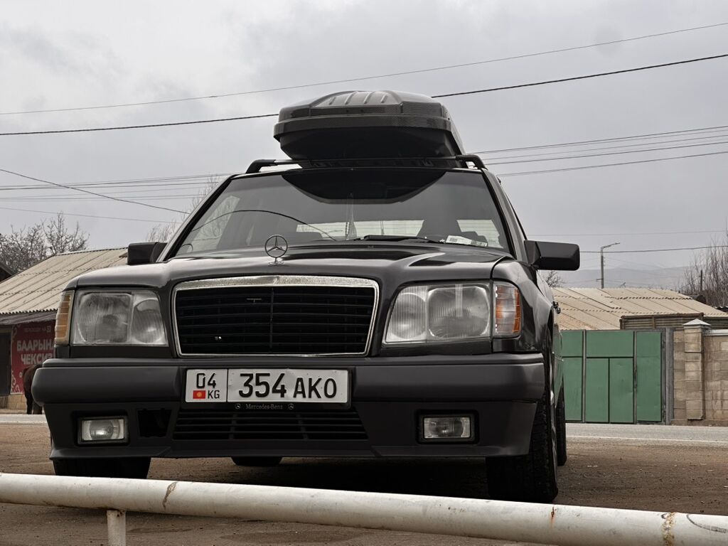 Mercedes-Benz W124