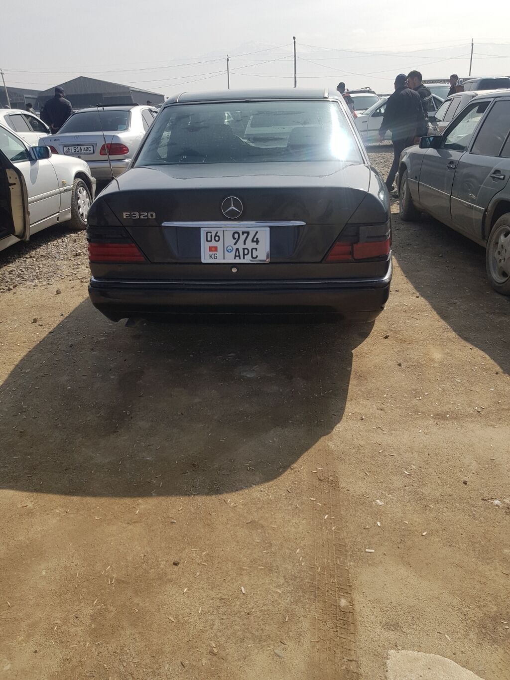 Mercedes-Benz W124