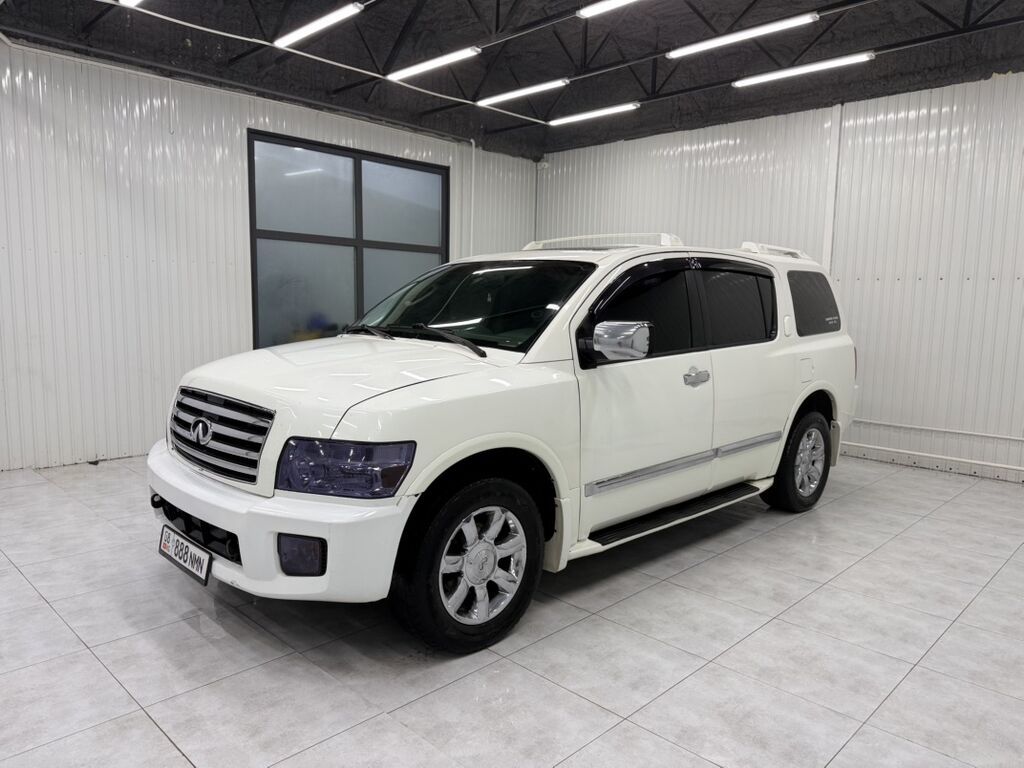 Infiniti QX56