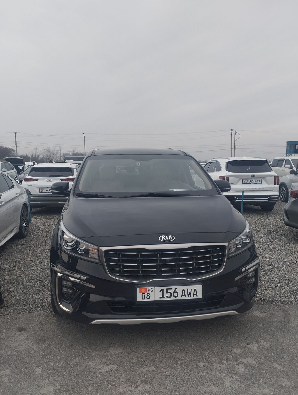 Kia Carnival