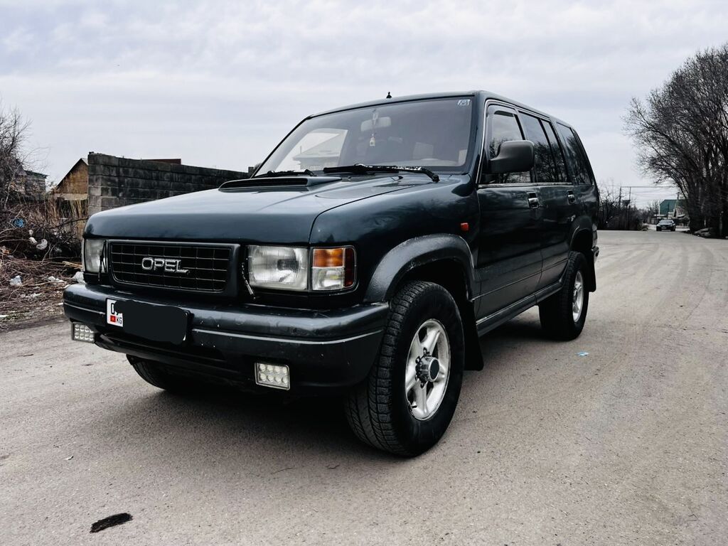 Opel Monterey