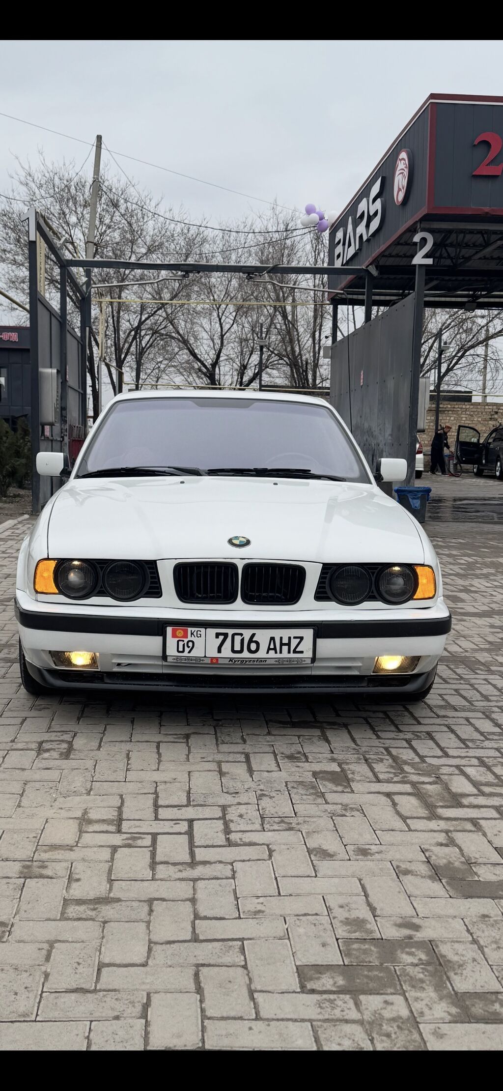 BMW 525