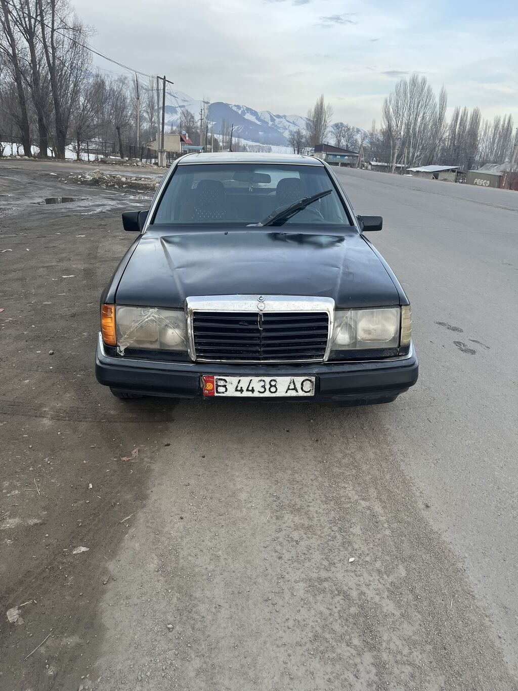 Mercedes-Benz W124