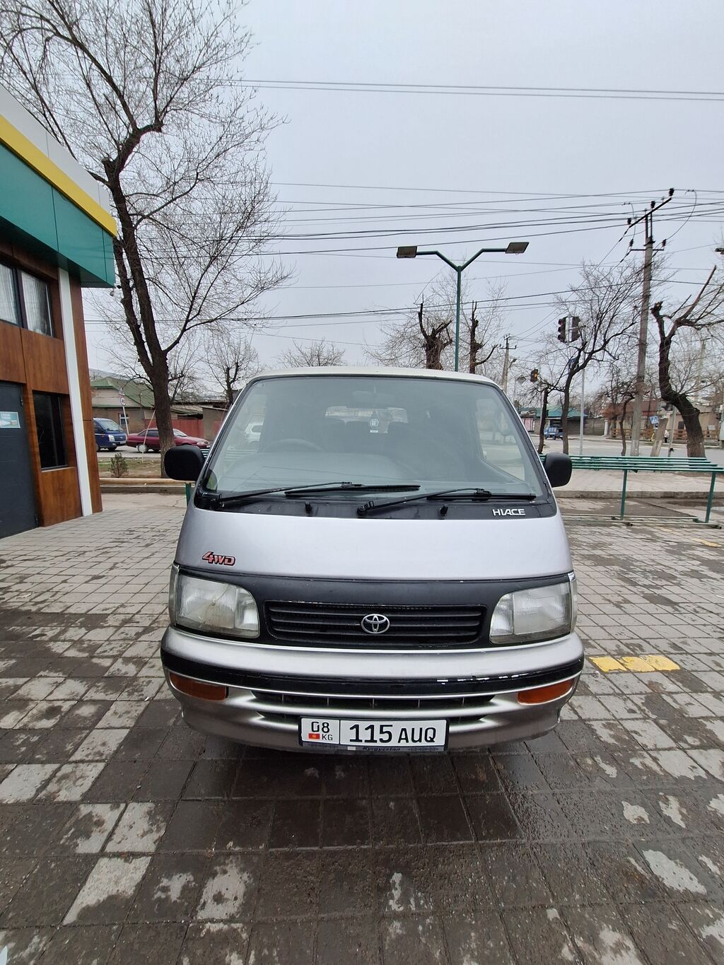 Toyota Hiace