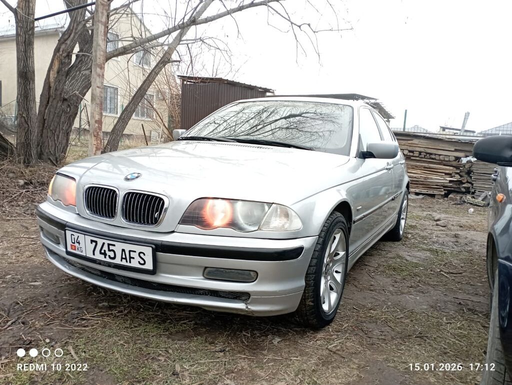 BMW 320