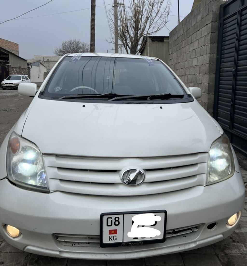 Toyota Ist